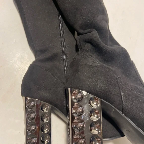 Carlos black over the knee boots zip up sides 3” metallic block heels size 6.5 - Picture 5 of 7